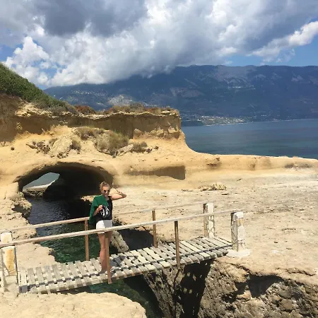 Kefalonia - Marias In דירה *